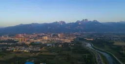县城民办小学，正在批量关闭